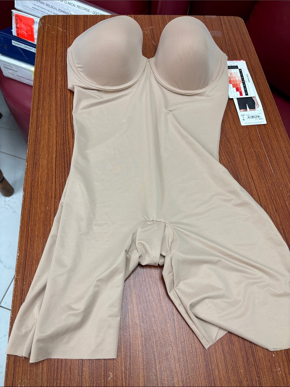 Wacoal Strapless Nude Seamless Shaping Bodysuit#0012